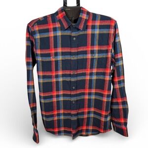 GAP Men's Long Sleeve Flannel Plaid Shirt Untucked Size M NWT